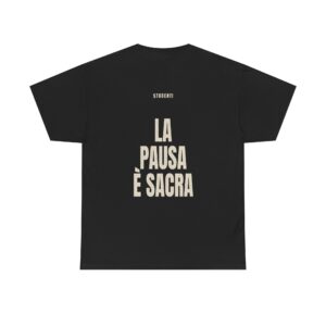 T-shirt PUMP con la frase 'LA PAUSA È SACRA' — collezione Studenti