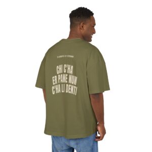 T-shirt oversize PUMP con la frase 'CHI C'HÀ ER PANE NUN C'HÀ LI DENTI' — collezione Filosofia