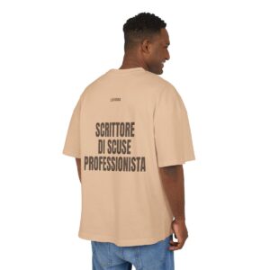 T-shirt oversize PUMP con la frase 'SCRITTORE DI SCUSE PROFESSIONISTA' — collezione Lavoro